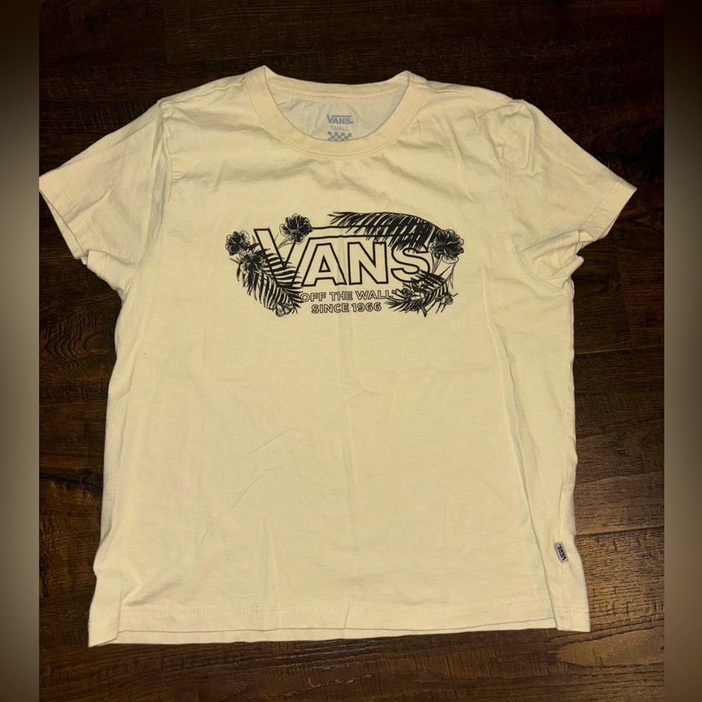 Vans women’s size small beige tee.